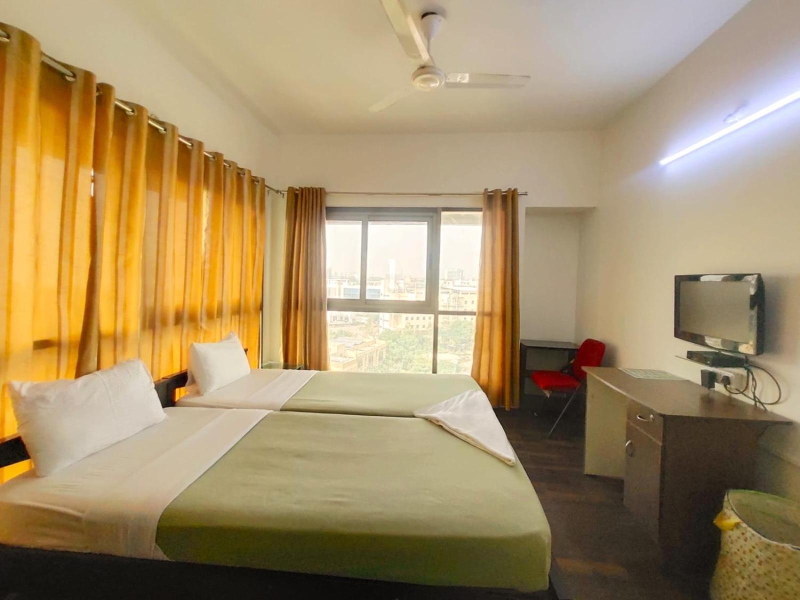 הינג'וואדי Private Rooms In Blue Ridge מראה חיצוני תמונה