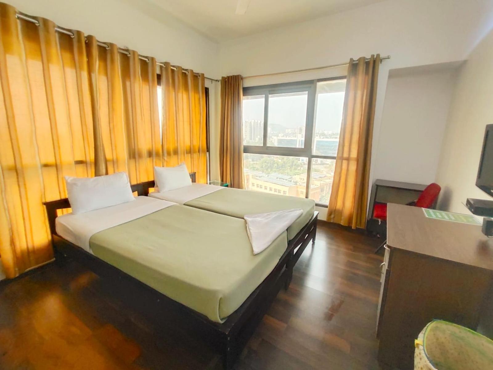 הינג'וואדי Private Rooms In Blue Ridge מראה חיצוני תמונה
