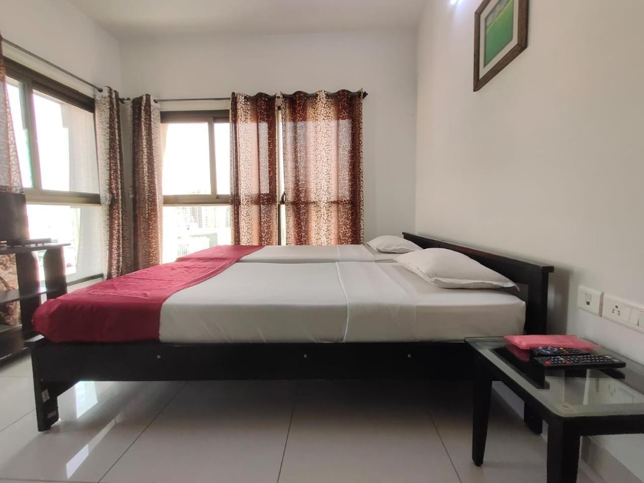 הינג'וואדי Private Rooms In Blue Ridge מראה חיצוני תמונה