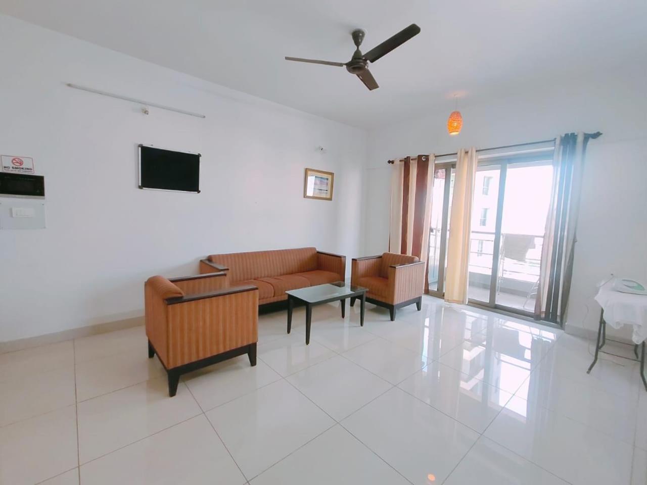 הינג'וואדי Private Rooms In Blue Ridge מראה חיצוני תמונה
